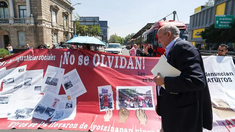 CNTE MARCHA DIA DEL MAESTRO MAGISTERIO